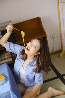 中日韩一卡2卡三卡4卡网站